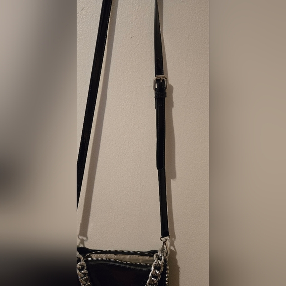 Chain Handbag - Picture 2 of 2